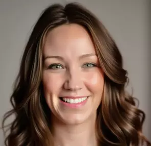 Jacqueline Davis, Calgary, Real Estate Agent